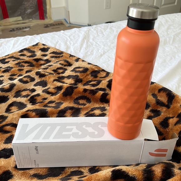 HyprMV Vitess water bottle orange - Picture 3 of 7